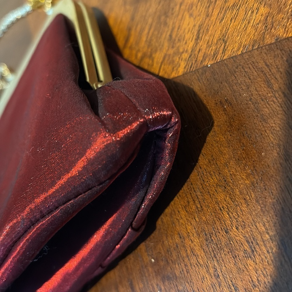 Revlon Flair Clutch shoulder bag NWT holiday / evening bag Padded Taffeta Red - Picture 11 of 15